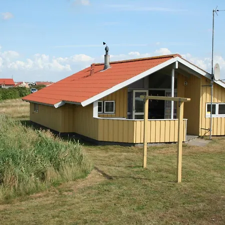 Ideally Located House 450 m From North Sea Sj672 * Harboør